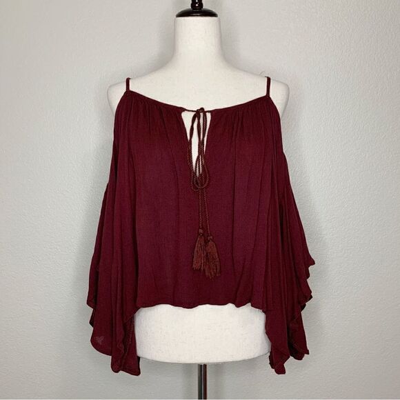 Sans Souci Boho Burgundy Cold Shoulder Tassels Bell Sleeves Top - Picture 1 of 11